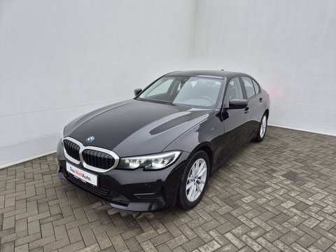 BMW 318i 2.0i AT