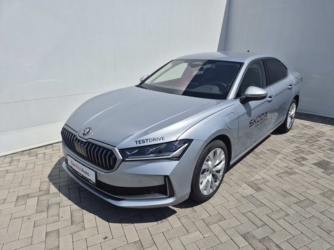 Å koda Superb Selection PHEV