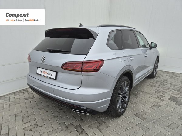 Volkswagen Touareg One Million R-line 4Motion 3.0 tdi, Automat