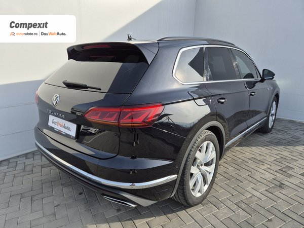 Volkswagen Touareg Elegance 4Motion 3.0 tdi, Automat