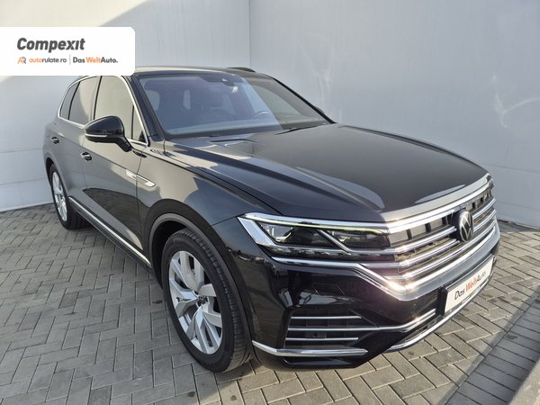 Volkswagen Touareg Elegance 4Motion 3.0 tdi, Automat