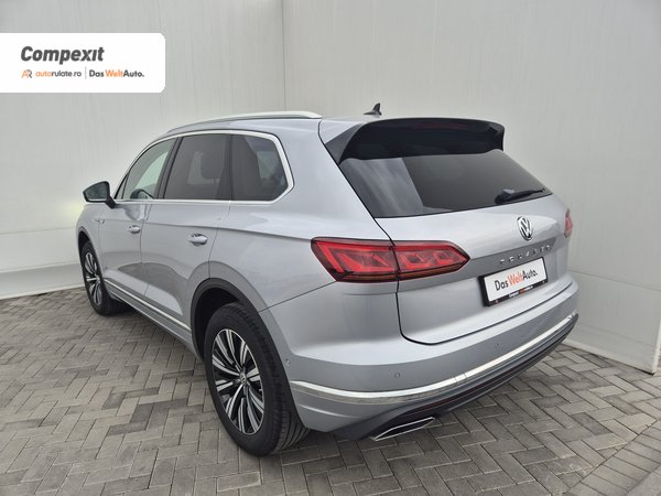 Volkswagen Touareg Elegance 4Motion 3.0 tdi, Automat