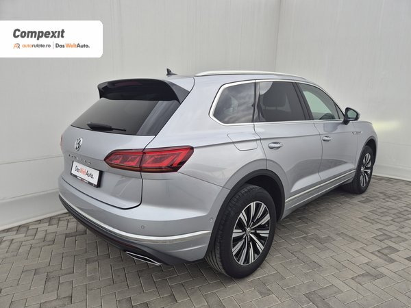 Volkswagen Touareg Elegance 4Motion 3.0 tdi, Automat