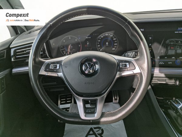 Volkswagen Touareg R-line 4Motion, 3.0 TDI, DSG